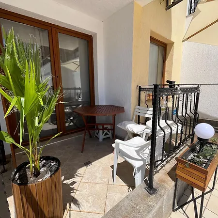 Bulgaria Garden Of Eden סבטי ולאס