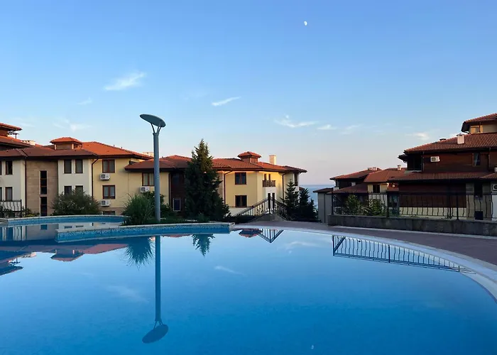 Bulgaria Garden Of Eden *